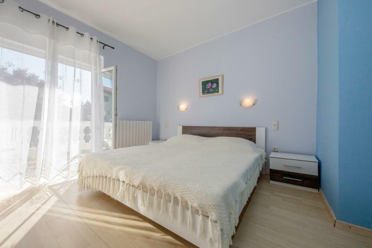 Apartment Marina Rab Town Bagian luar foto